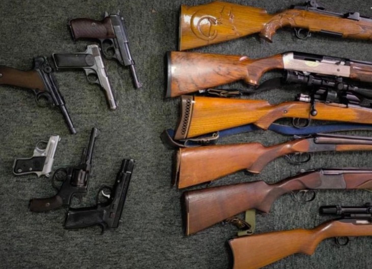 Oduzeta veća količina oružja u pretresima na teritoriji nekoliko crnogorskih gradova