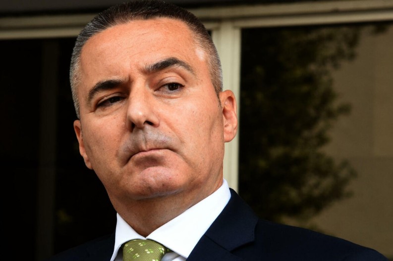 Sveštenik Nikčević tvrdi da od zauzetosti liječenjem nije imao kad da spašava Veselina Veljovića