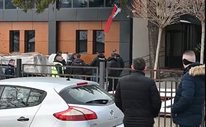 TEROR Policija tzv. Kosova upala u sve zgrade opština i pošta u srpskom sistemu južno od Ibra