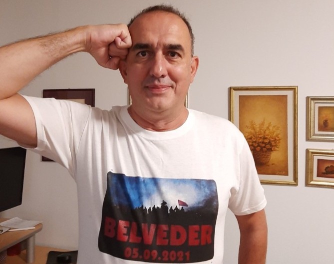 SADA I ZVANIČNO Sabahudin Dinko Gluhonjić sa pristašama podržao "kamosjutraše" u Crnoj Gori