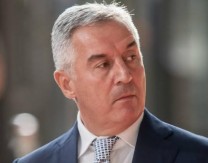 MNOGE JE POBIO "Milo Ðukanović je naručio likvidaciju ministra Pavla Bulatovića"