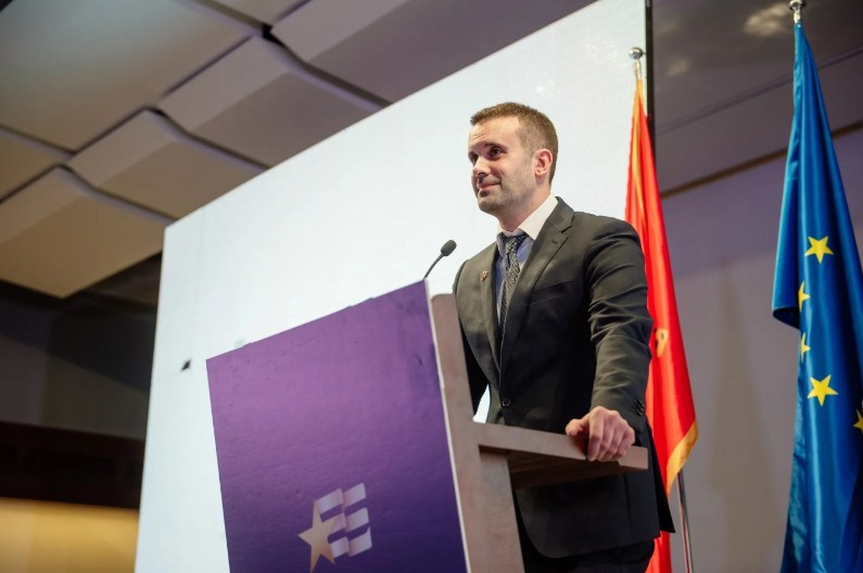 "Država Crna Gora i njena skupština više od mjesec dana taoci parlamentarne manjine"