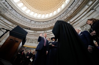 POVRATAK OTPISANOG Tramp proglasio zlatno doba Amerike