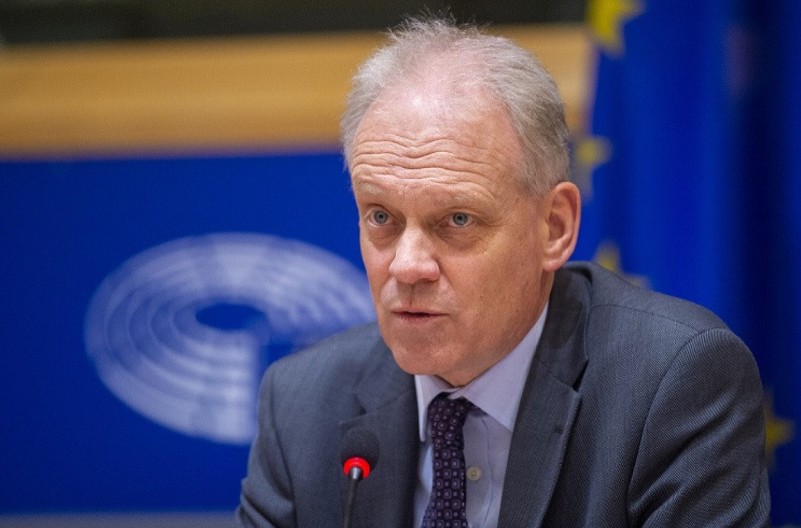 EU neće prihvatiti ni podržati nasilnu promjenu vlasti u Srbiji