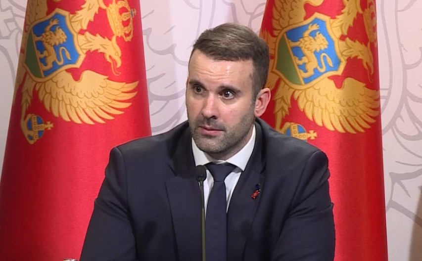 SPAJIĆ Neistina je da ću smijeniti Jakšić Stojanović, jednu od najboljih ministarki koju je ova zemlja imala