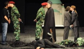 SRAMOTA U REŽIJI AUTOŠOVINISTA Gej sveštenici i gej vojnici sa kalašnjikovima na blokadama fakulteta