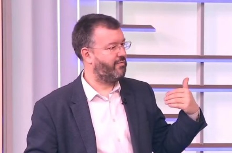 ANTIĆ Dekan i profesori Filozofskog fakulteta se ponašaju kao čirlidersice (video)