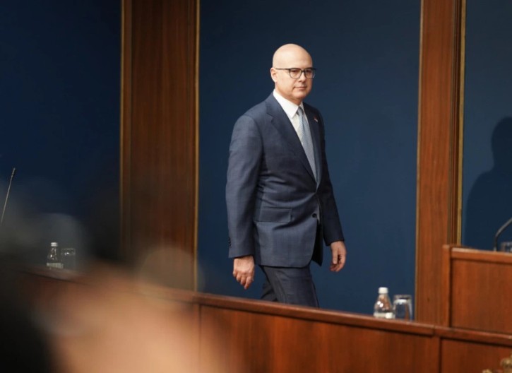 VUČEVIĆ Podnosim neopozivu ostavku na mjesto premijera, cijela Vlada je u ostavci