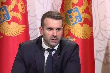 Premijer Spajić podržao najavljeni bojkot trgovinskih lanaca u Crnoj Gori