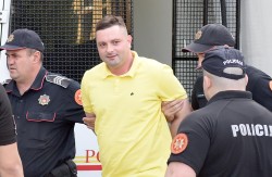 MAMINOM SINU NE POMAŽU MILIONI ZA SLOBODU Viši sud po treći put odbio kauciju za Miloša Medenicu