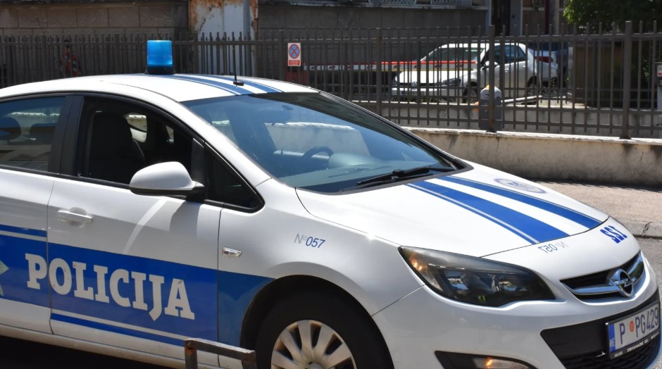 Prijetio majci da će zapaliti kuću ako mu ne da novac pa uhapšen