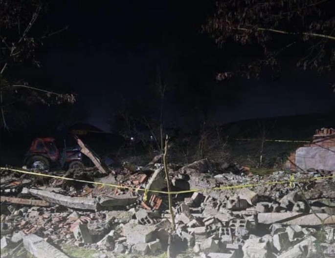 ŽRTVE RUŠENJA DIJELA ZGRADE Poginulo troje djece na Kosovu i Metohiji