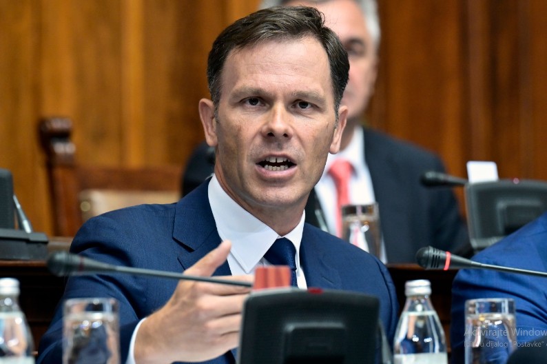 MALI Oni koji hoće nasilno da dođu na vlast, preuzimaju studentske proteste na kojima vlada karnevalska atmosfera