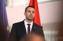 POLITIČKA TRGOVINA Vlada Crne Gore pristala da pomogne opoziciji da preuzme vlast u Budvi