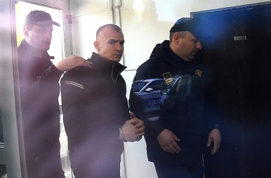 Petar Lazović izrazio želju da ga brani advokat Borivoje Borović pa odložio suđenje