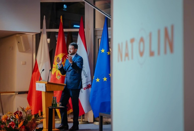 OTVORENA PROVOKACIJA U istom danu donijeti ukazu o postavljenju ambasadora Crne Gore u Beogradi i Prištini