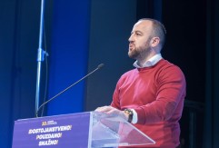 NIKOLIĆ U EKSTAZI Razvlastili smo Mandića i Vučića u Budvi i sad je na redu Nikšić