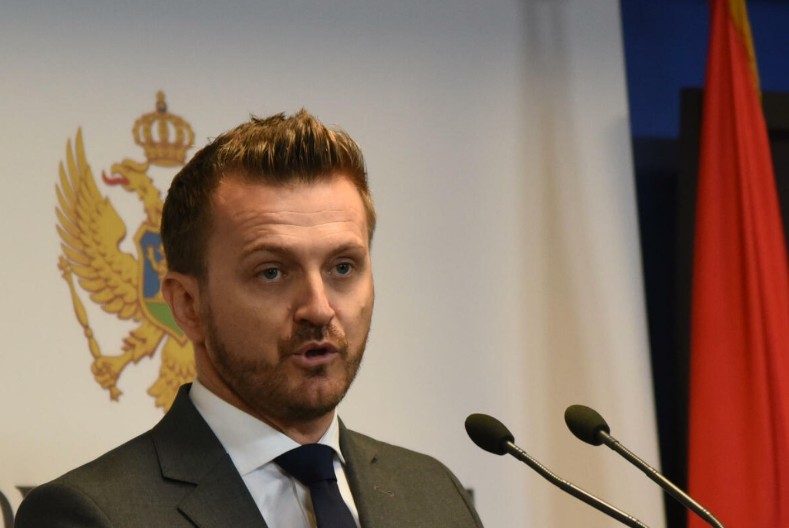 Crnogorski ministar čestitao samoproglašenom Kosovu tzv. Dan nezavisnosti