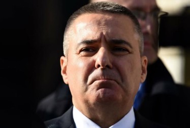 Ministar Šaranović suspendovao suprugu Veselina Veljovića i još jednog službenika policije