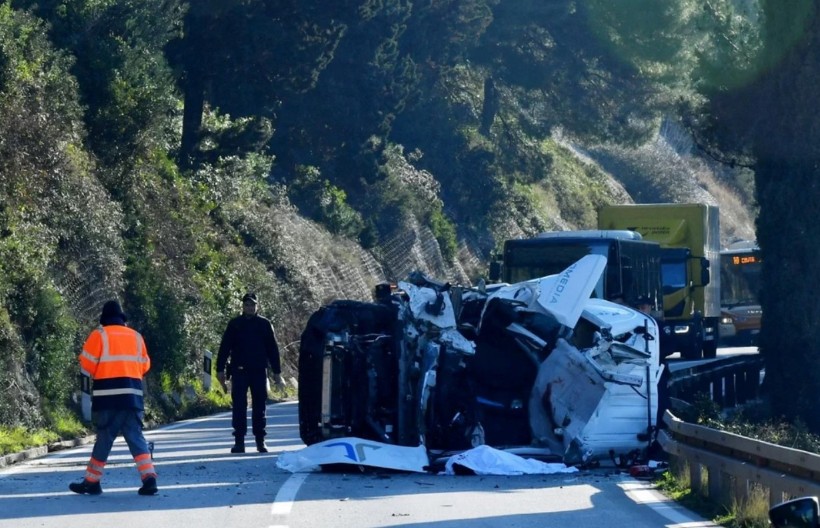 TEŠKA SAOBRAĆAJKA Jedna osoba poginula, druga teško povrijeđena