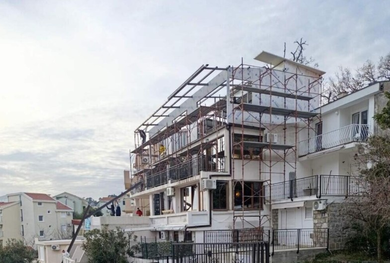 Prvi čovjek budvanske Komunalne inspekcije i policije zatražio od ministra Radunovića izjašnjenje o nelegalnoj gradnji