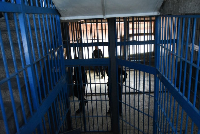 Pritvorenik izvršio samoubistvo u ćeliji zatvora u Spužu