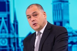ANALITIČAR, POLITIČAR ILI STRANI AGENT Za koga radi Aleksandar Radić?