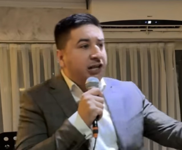 Iz Slobodne poručili PES-u da ih ne gura u iste klupe sa DPS-om u Beranama i zaprijetili Podgoricom