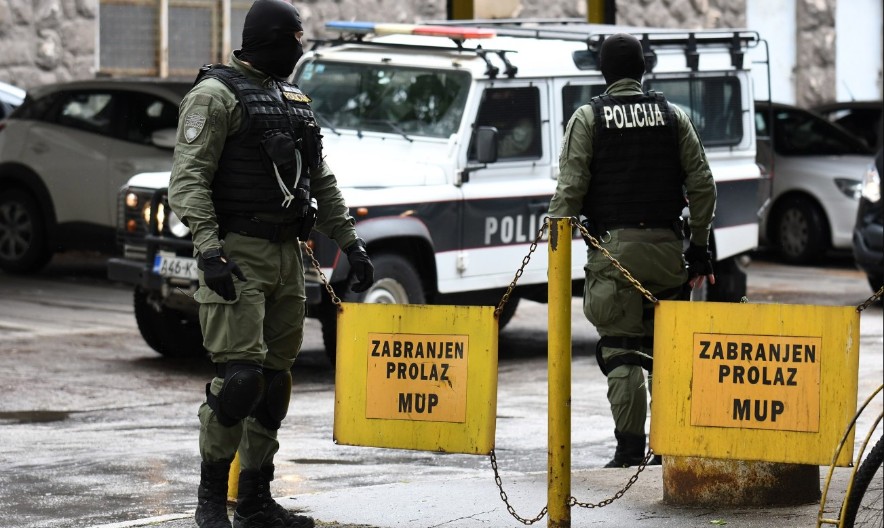 FRKA U FEDERACIJI Ratni zločinac došao u policijsku stanicu i izvadio bombu kad je shvatio da je na potjernici