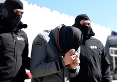 OBRAČUN SA PRLJAVIM ZNAČKAMA Uhapšen inspektor Miljan Knežević zbog dilovnja droge, primanja mita i pranja novca