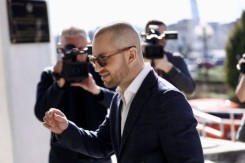 BIVŠI FENSI MINISTAR STIGAO NALICKAN Janka Odovića saslušavaju u SPO