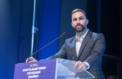 NA IZBORE SAMOSTALNO Boris Muratović na čelu DPS liste u Nikšiću