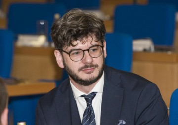 GRIŠA PRITISKA NA TASTER Čarapić iz PES-a udario na koalicione partnere iz ZBCG