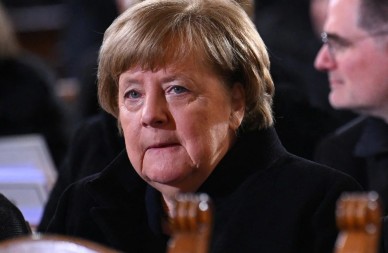 MERKEL Njemačka i Evropa biće "smrvljene" ako se ne budu držale zajedno