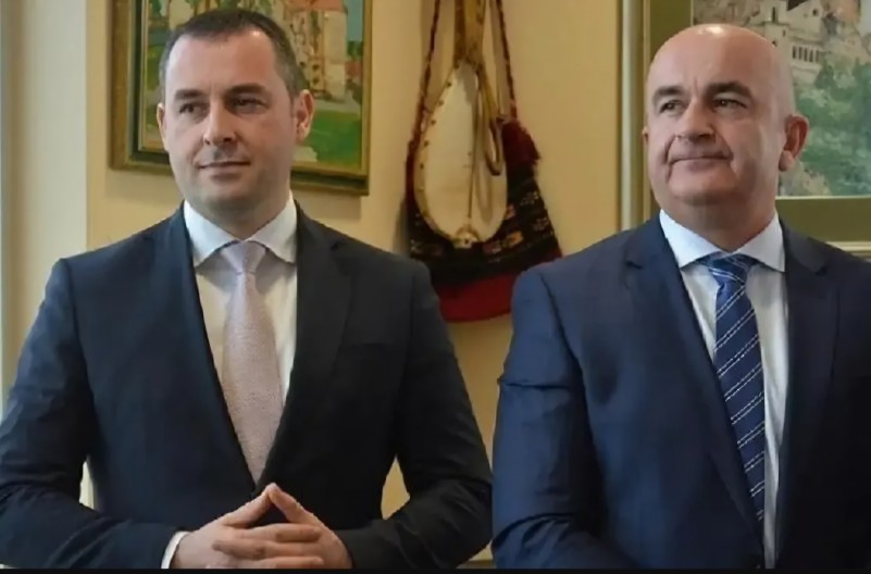 VAZDA POŠTENO SNP podržao Mandićevu inicijativu da srpski jezik bude službeni u CG