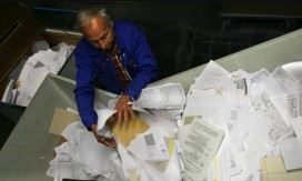 ZLOČINAČKO UNIŠTAVANJE DOKAZA Masovno uništavanje dokumenata USAID-a u bivšem sjedištu agencije