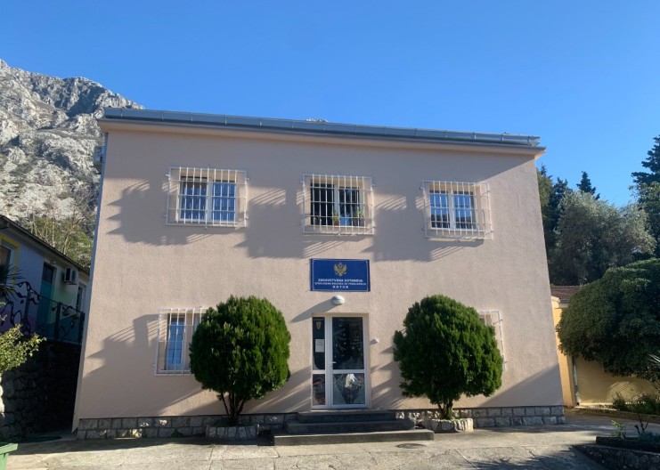 Osumnjičeni za pedofiliju pronađen mrtav u duševnoj bolnici u Dobroti