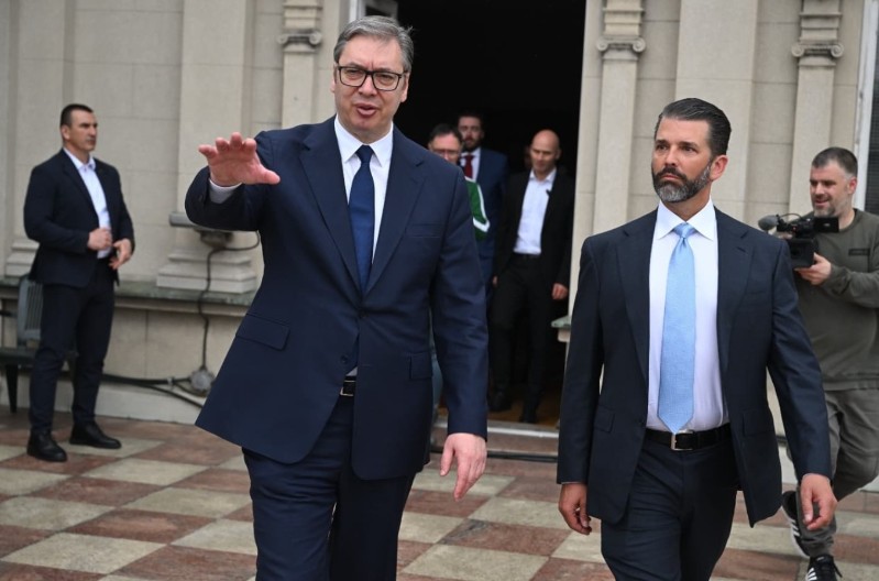 VUČIĆ U TRAMPOVOM PODKASTU „Ju-Es-ejd“ i druge NVO spolja finansirale političke krize u Srbiji