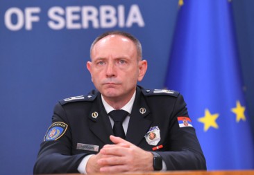 INCIDENATA BILO MEĐU UČESNICIMA PROTESTA Vasiljević demantovao da je policija upotrijebila "zvučni top"