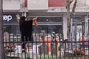 Cetinjanka skakala po grobovima kod Vlaške crkve pa uhapšena