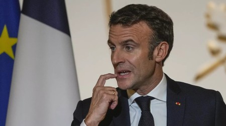 Makron se „izgubio“ u Briselu