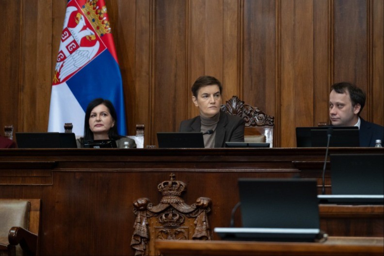 Obrazovanje kao političko oružje: Brnabić razotkrila opozicionu manipulaciju