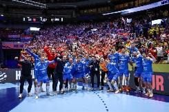 Skandal trese Evropu: Hrvatski rukometaši slavili polufinale uz ustašku pjesmu