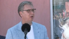 Vučić iz Šimanovaca: Ne odgovaramo na nasilje, nama odgovaraju mir i red