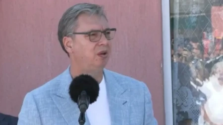 Vučić iz Šimanovaca: Ne odgovaramo na nasilje, nama odgovaraju mir i red
