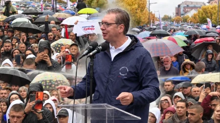 Vučić u Zrenjaninu: Pokušali su da nam sruše državu i okrenu djecu protiv roditelja