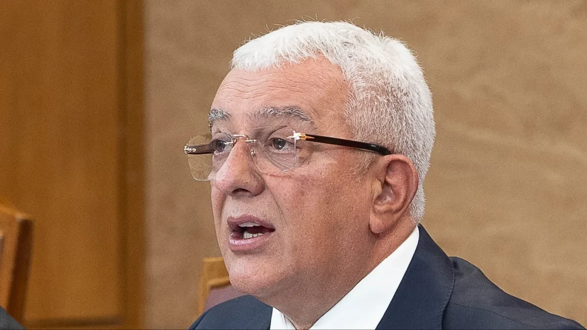 Mandićeva smjena na dnevnom redu: Da li je parlamentarna većina popustila pred DPS-om