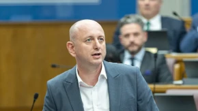 Knežević odgovorio Plenkoviću: Moji su dedovi sa ustašama razgovarali isključivo preko nišana