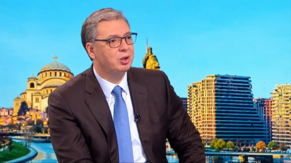 Vučić: Ako pobijedimo, nijedna strana ambasada neće nam oteti pobjedu