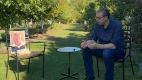 Vučić sa „kamenom za kupus“ pozvao Srdanovića na duel